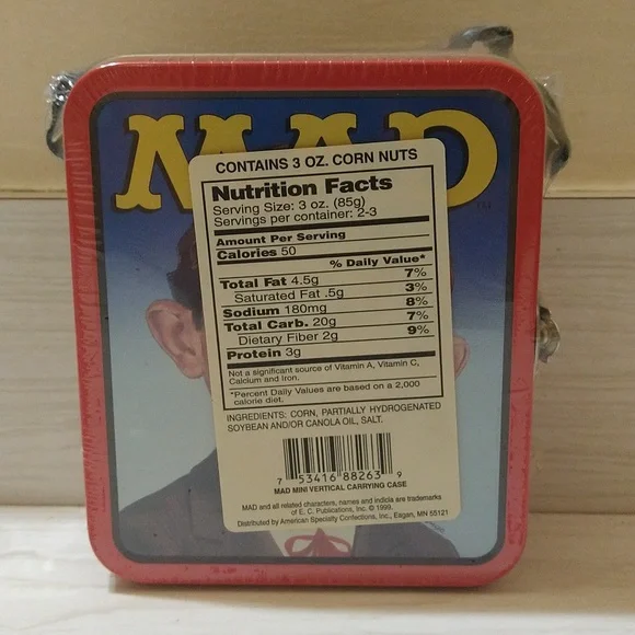 Vintage 1999 Mad Magazine Mini Metal Lunch Box Alfred E. Neuman New/Sealed - Picture 2 of 4